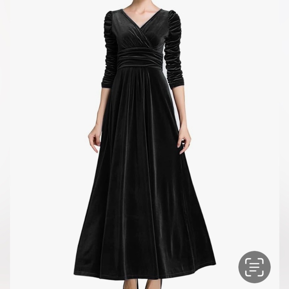 NWT DOSE ,black velvet maxi detail 3/4 sleeves v-neck dress size XL